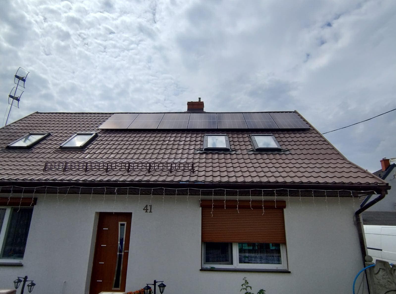 Chojna, instalacja 9,56 kWp, Deye SUN-8K + magazyn 5,12 kWh