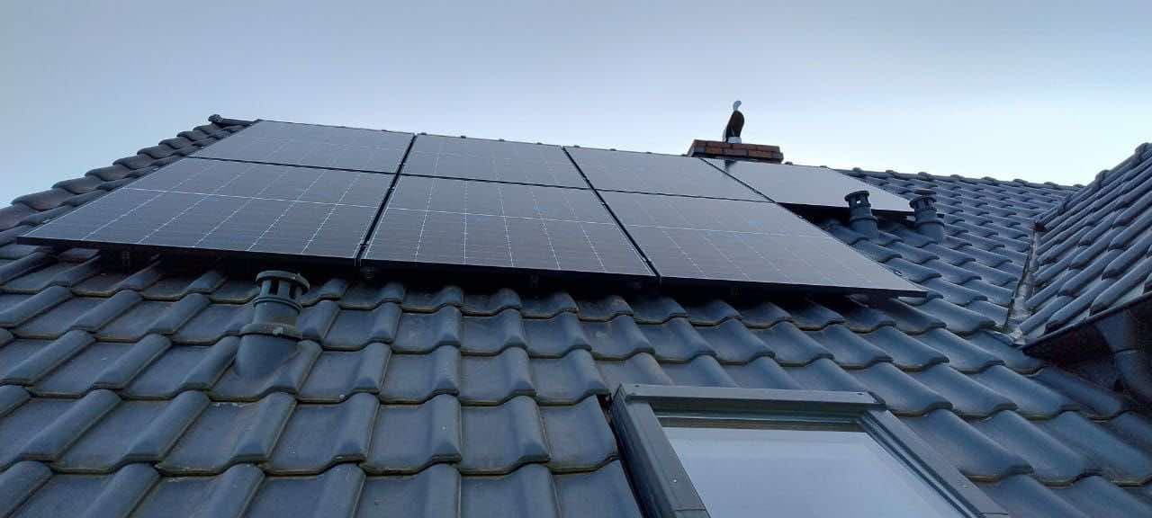 Wołoczkowo, instalacja 6,16 kWp, Deye hybryda 6 kW + magazyn 5 kWh